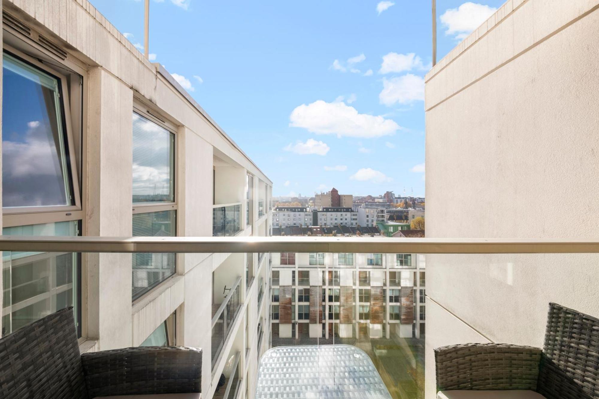 Londwell, Canary Wharf Skyline Balcony Suite ロンドン エクステリア 写真